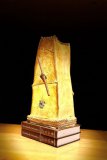 "Die Belesene" , Preis: 370,- - Lichtskulpturen